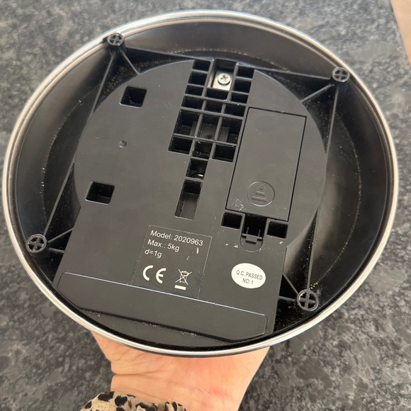 Digital Food scale. Untested - Picture 2 of 2